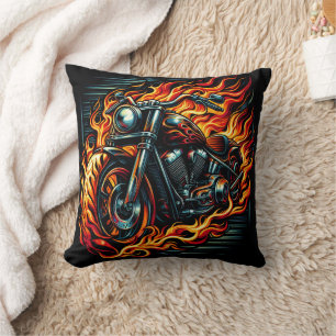 Coussin Une moto torride à travers des flammes vibrantes