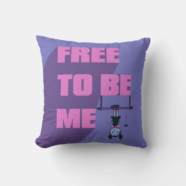 Coussin Vampirina| Libre d'être moi (Recto)