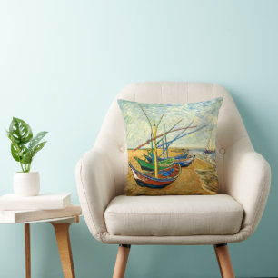 Coussin Van Gogh Bateaux de pêche sur la plage à Saintes-M