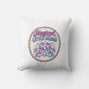 Coussin Vêtements Magiques Licorne Petite Équipe POD Prêt