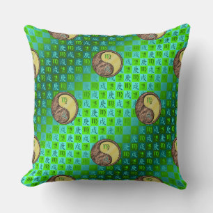 Coussin Vierge & Chien de Métal