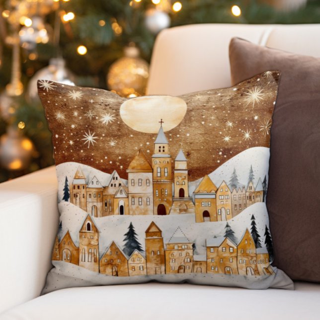 Coussin Village couvert de neige Vintage dorée (Elegant gold and white snow-covered village Christmas pillow)