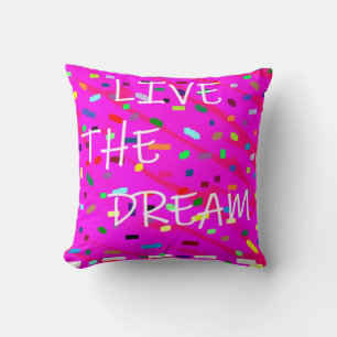 Coussin Vivez le rose rêve avec des mots blancs motif