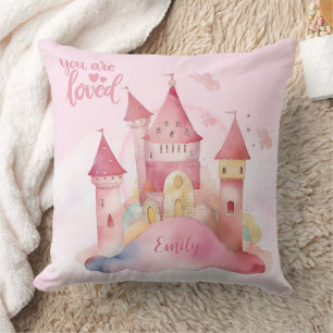 Coussin Vous êtes Loved Palace sur le Linge de bébé Pink C
