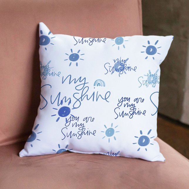 Coussin Vous êtes mon soleil en bleu réversible (You Are My Sunshine in Blue Reversible Throw Pillow)