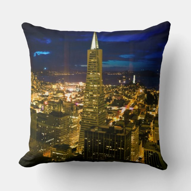 Coussin Vue de nuit de San Francisco. (Recto)