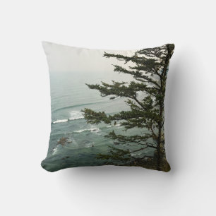 Coussin Vue sur Simpson Reef Overlook, côte de l'Oregon