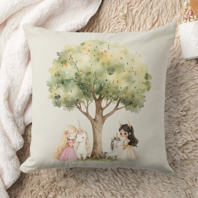 Coussin Watercolor Fairytale Princess Whimsical (Couverture)