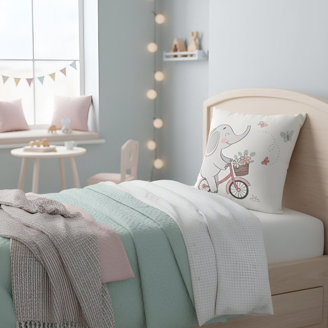Coussin Whimsical Elephant vélo d'équitation - Enfants Des ("Whimsical Elephant Kids Throw Pillow – Add Fun and Color to Your Child’s Bedroom or Nursery!")