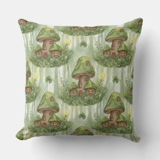 Coussin Whimsical Forest Mushroom Fairy House Pattern