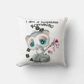 Coussin Whimsical Lemur with Heart Arrow – Cozy Love