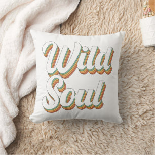 Coussin WILD SOUL 70's typographie rétro design vintage