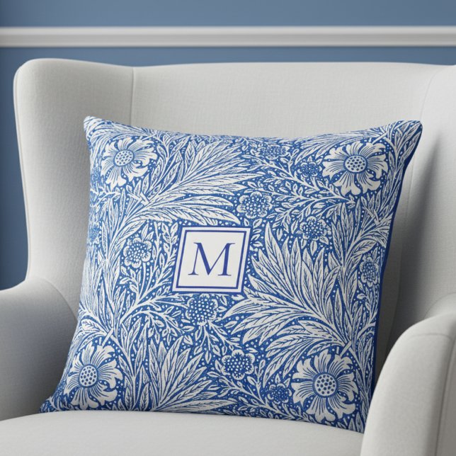 Coussin William Morris Marigold Monogramme bleu (elegant vintage William Morris Marigold blue white floral throw pillow with custom monogram initial)