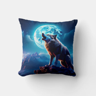 COUSSIN WOLF MOON NIGHT THROW PILLOW