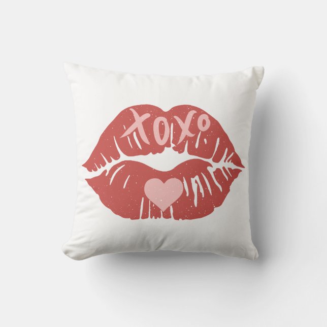 Coussin XOXO Lips Saint Valentin (Recto)