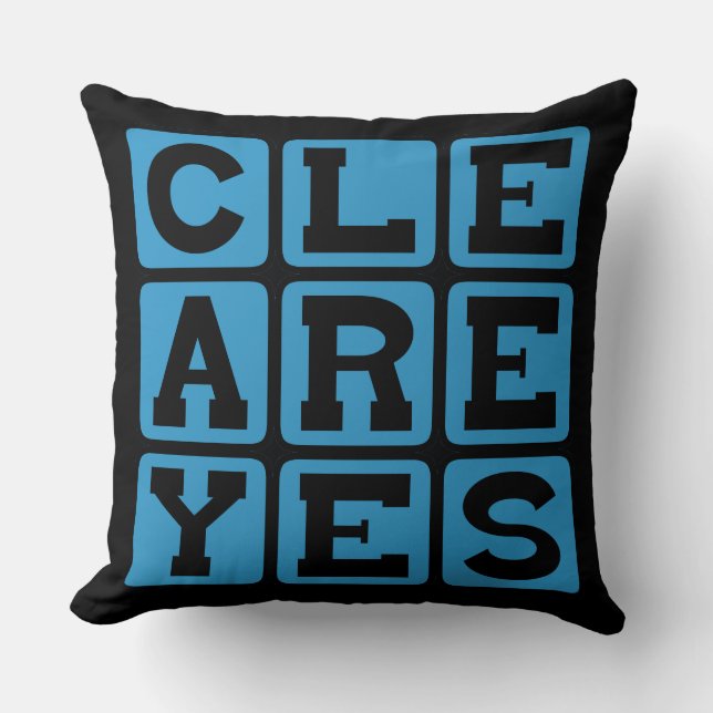 Coussin Yeux Clair, Cœurs Pleins (Recto)
