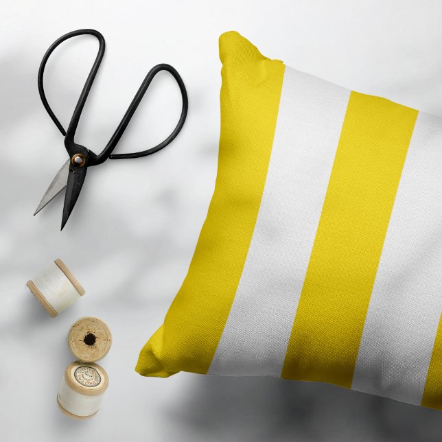 Coussins Décoratifs Bandes Jaunes, Blancs, Motif rayé (Créateur téléchargé)