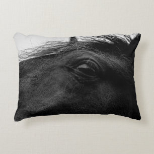 COUSSINS DÉCORATIFS CHEVAL NOIR