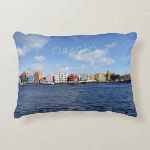 Coussins Décoratifs Curaçao Skyline avec texte sortant (personnalisabl