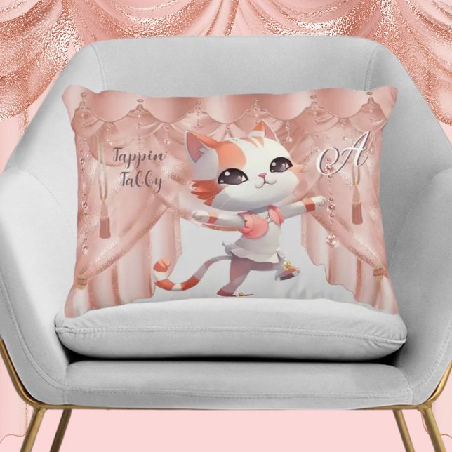 Coussins Décoratifs Cute Tap Dancing Tabby Chat Monogramme Personnalis (Créateur téléchargé)