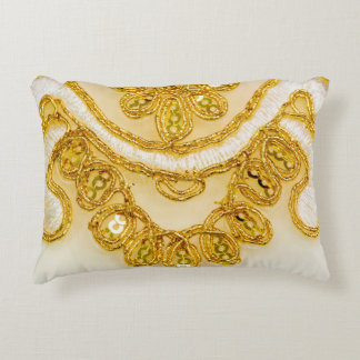 Coussins Décoratifs Dentelle jaune doré rayé. texture Arrière - plan, 