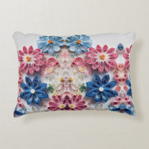 Élégance florissante : Oreiller à lancer floral
