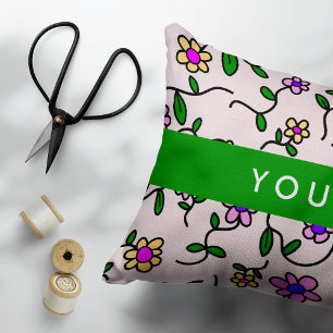 Coussins Décoratifs Fleurs Colorées, Fond Rose, Vert