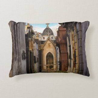 Coussins Décoratifs Lumière de soirée dans le cimetière de Recoleta