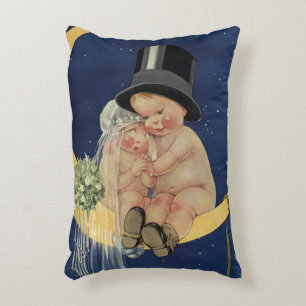 Coussins Décoratifs Mariage Vintage, joli mariée et marié sur une Lune