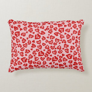 Coussins Décoratifs Motif de léopard de coeur en rouge sur blush