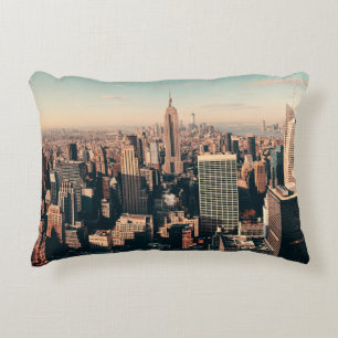 Coussins Décoratifs New York City skyscrapers rooftop urban view. city