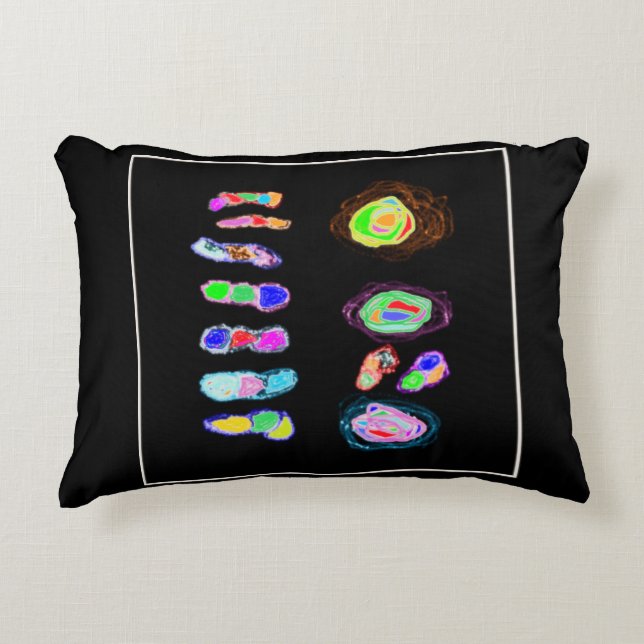 Coussins Décoratifs Poignées et peluches d'art sur fond noir (Devant)