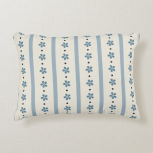 Coussins Décoratifs Rayures Bleues Et Crème Et Fleurs