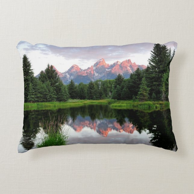Coussins Décoratifs Réflexions grandes de Teton au-dessus de l'étang (Devant)