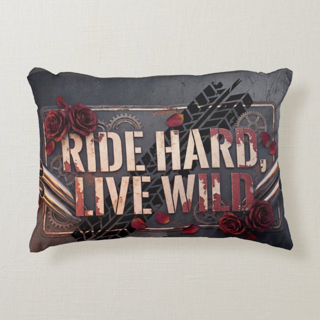 Coussins Décoratifs ride hard live wild (Devant)
