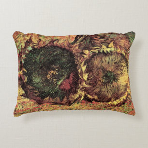 Coussins Décoratifs Still Life Two Cut Sunflowers par Vincent van Gogh