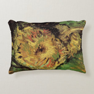 Coussins Décoratifs Still Life Two Cut Sunflowers par Vincent van Gogh