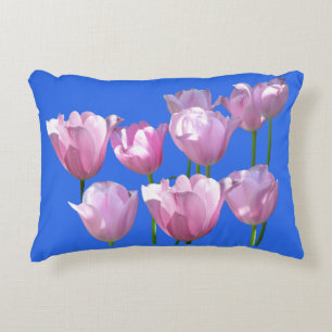 Coussins Décoratifs Tulipes roses ensoleillées sur la poussière. Couss