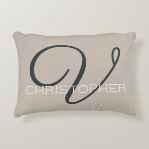Coussins Décoratifs V Nom de la calligraphie initiale Taupe Tan Neutra