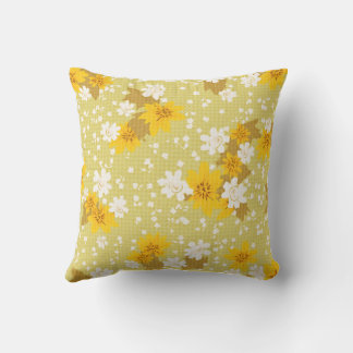 Coussins et Coussins de fleurs de printemps jaunes