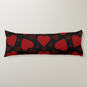 Coussins Longs Beau motif de coeur rouge sur fond noir