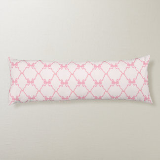 Coussins Longs Bébé Bow Trellis rose Bella Ribbon