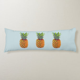 Coussins Longs Fruits d'ananas sur fond bleu clair