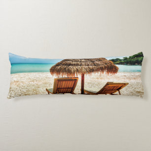 Coussins Longs Lounge on beach throw pillow