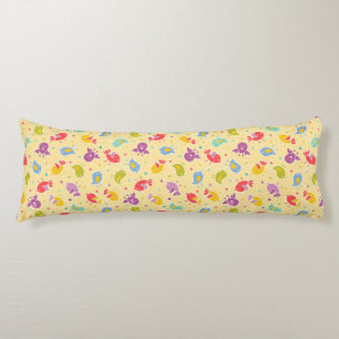 Coussins Longs Motif de bébé avec les oiseaux mignons
