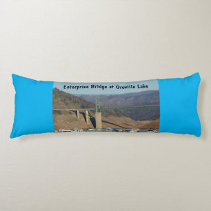 Coussins Longs Oreiller de corps avec pont d'entreprise Oro. Lac,