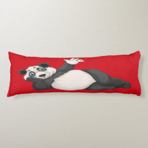 Oreiller de corps de panda précieux