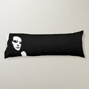 Coussins Longs Recherche vers le bas