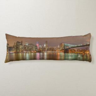 Coussins Longs Un panorama de l'horizon de New York City