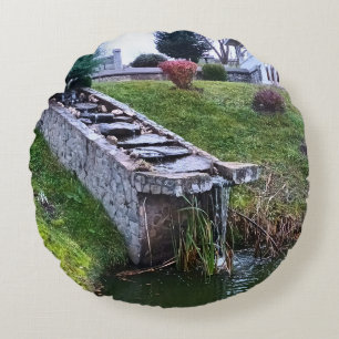 Coussins Ronds Belle Cascade de Jardin – Nature Sauvage Roumanie
